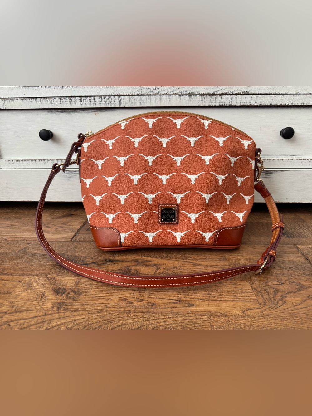 New Dooney & Bourke Texas Longhorns Charli Satchel Purse *Read details*